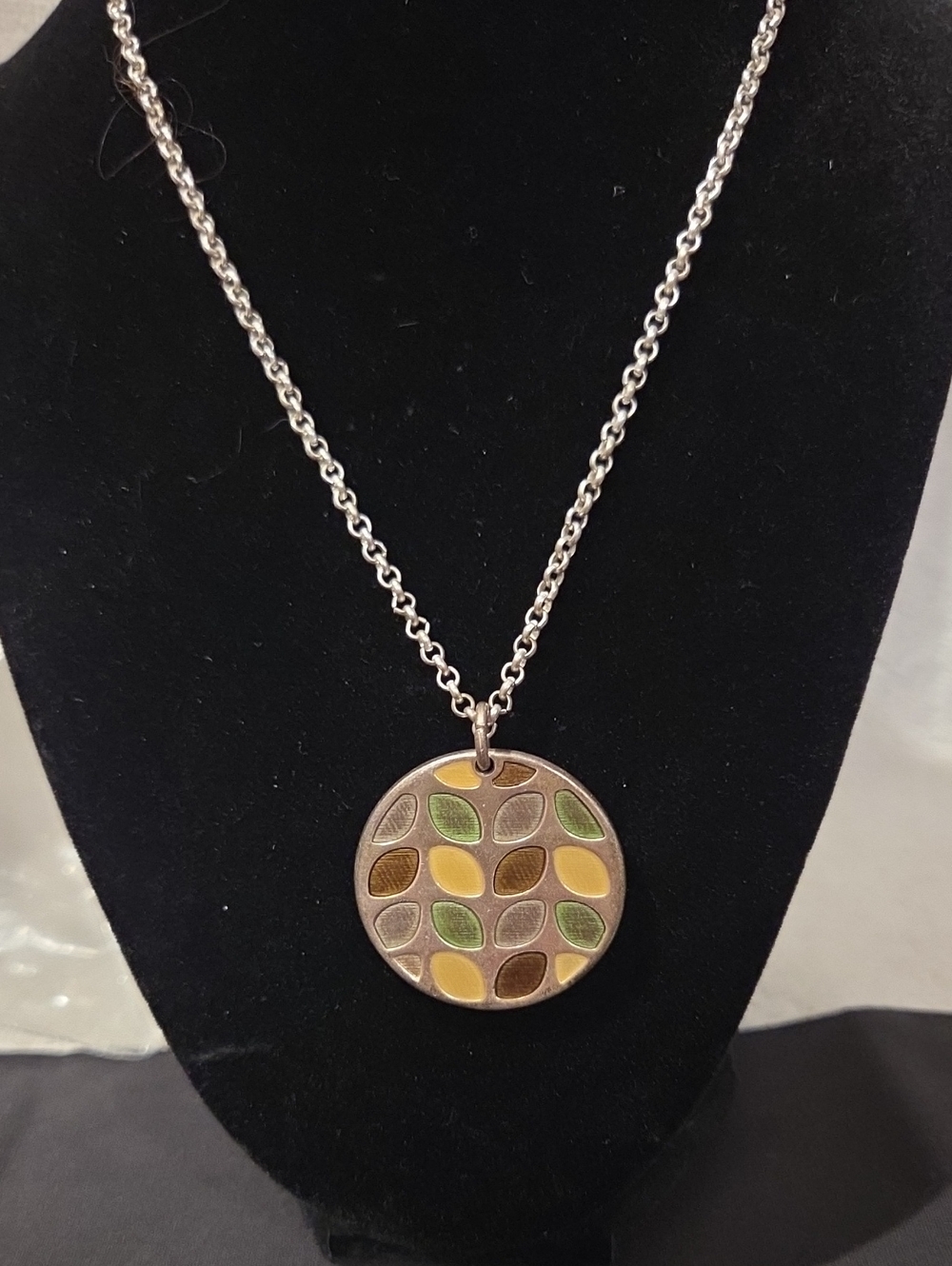 FOXY BRAND MEDALLIAN NECKLACE
